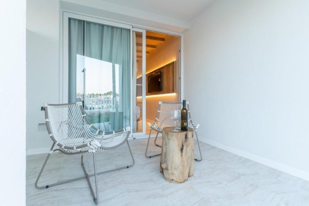 Lago Resort Menorca - Suites Del Lago Adults Only กาลาเอนบอสช์ ภายนอก รูปภาพ